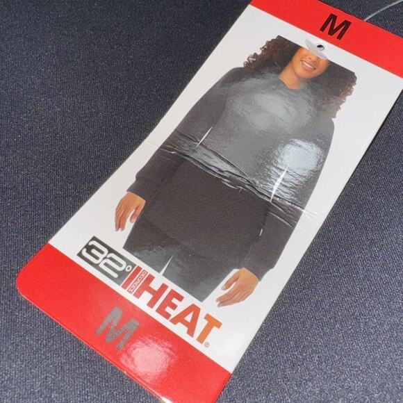 32 Degrees Heat Women’s M Black Thermal Hoodie Recycled Pullover NWT - Picture 1 of 7
